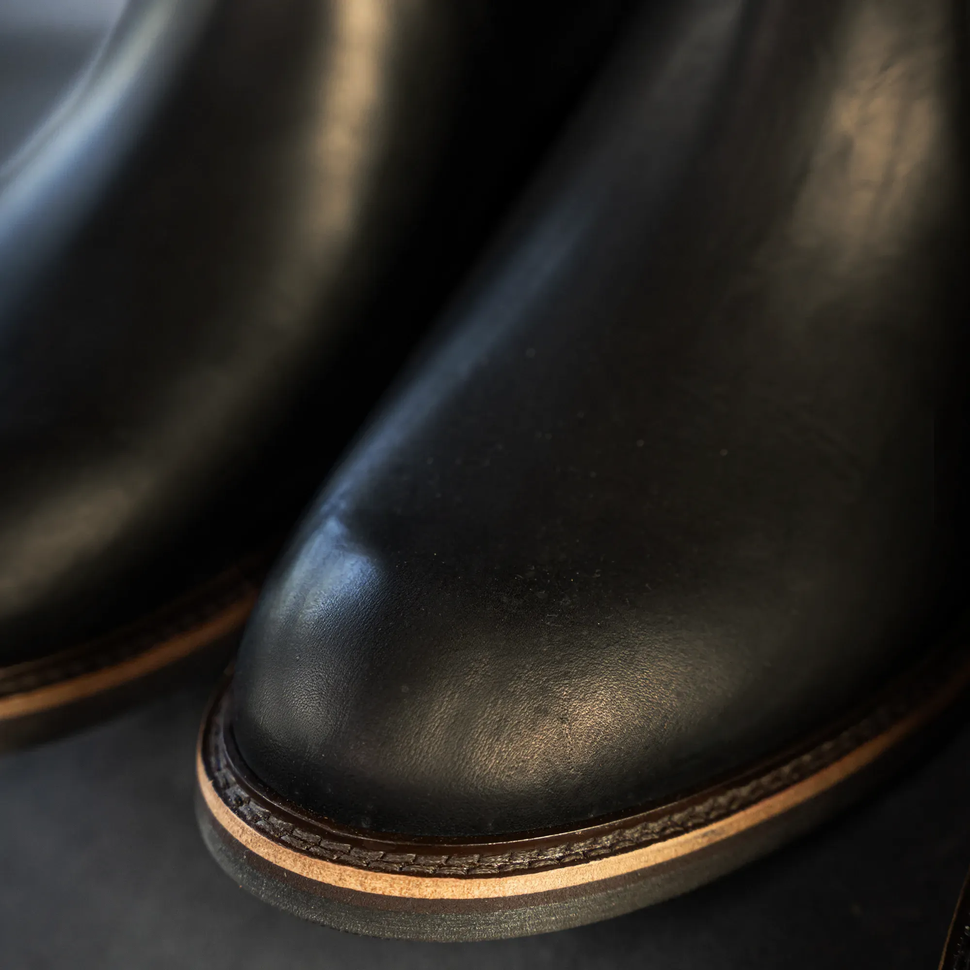 GARSTANG // BLACK - Image 3