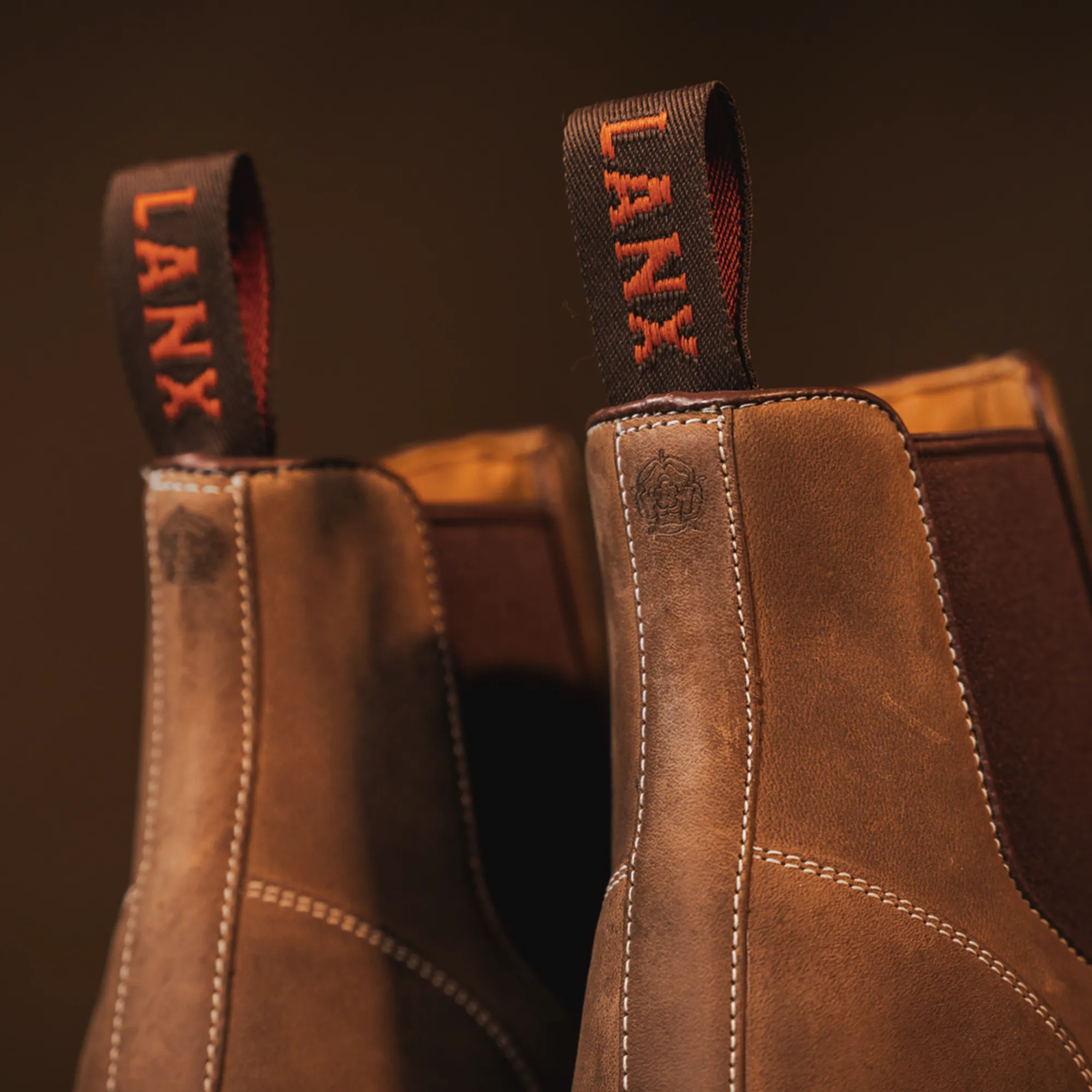HOGHTON // ACACIA DISTRESSED - Image 5