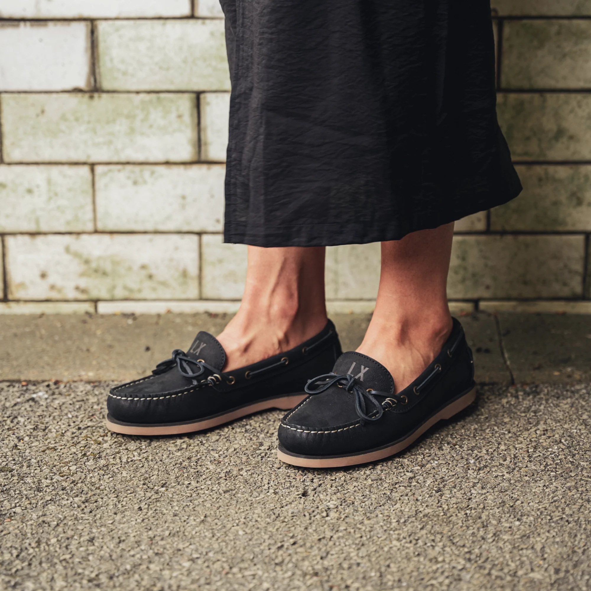 LYTHAM / BLACK GRAINED - Image 3