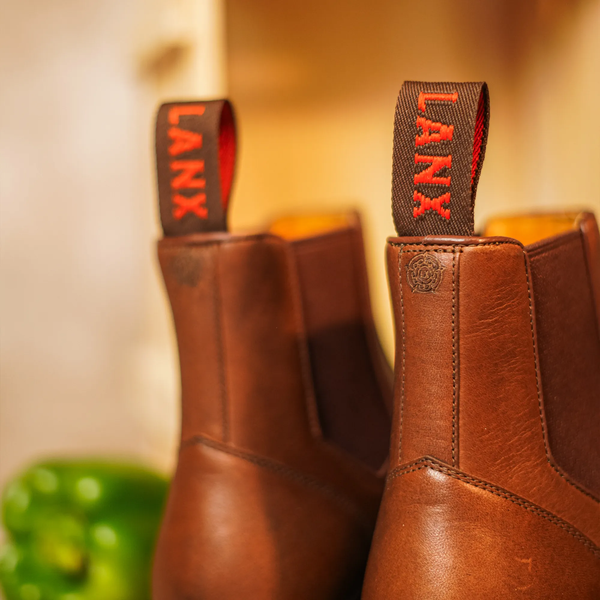 REED / CONKER DISTRESSED - Image 7