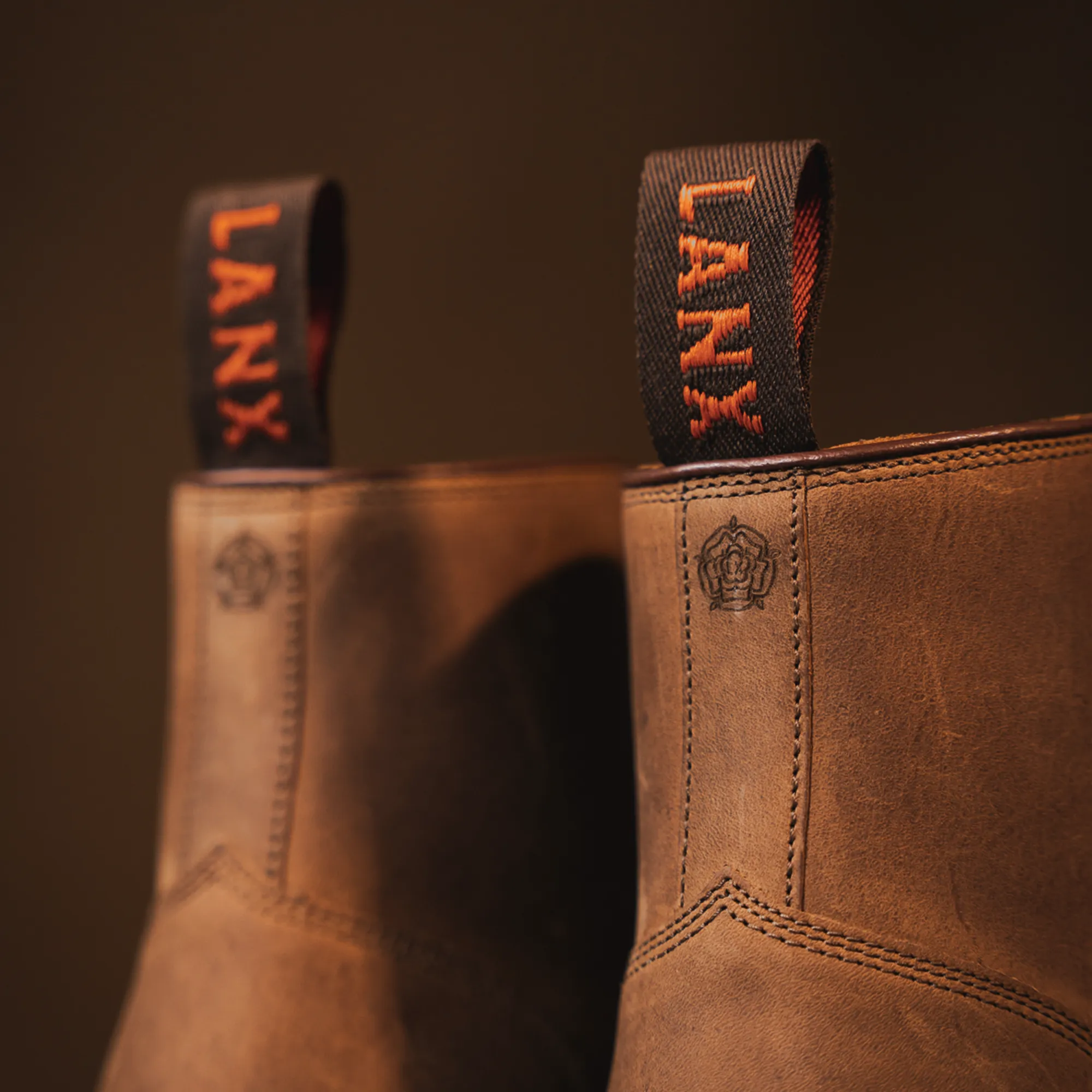 SETTLE // ACACIA DISTRESSED - Image 3