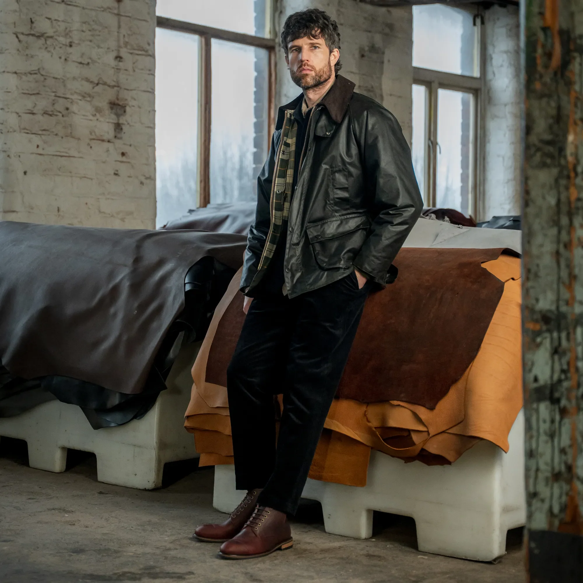TASKER // OXBLOOD - Image 4